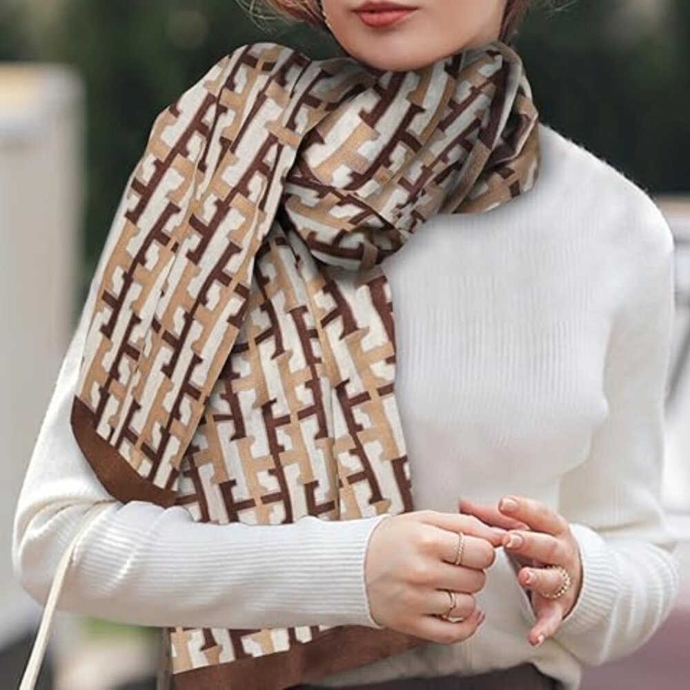 Neiman Marcus Luxury H Plaid Pashmina Silky Shawl Wrap